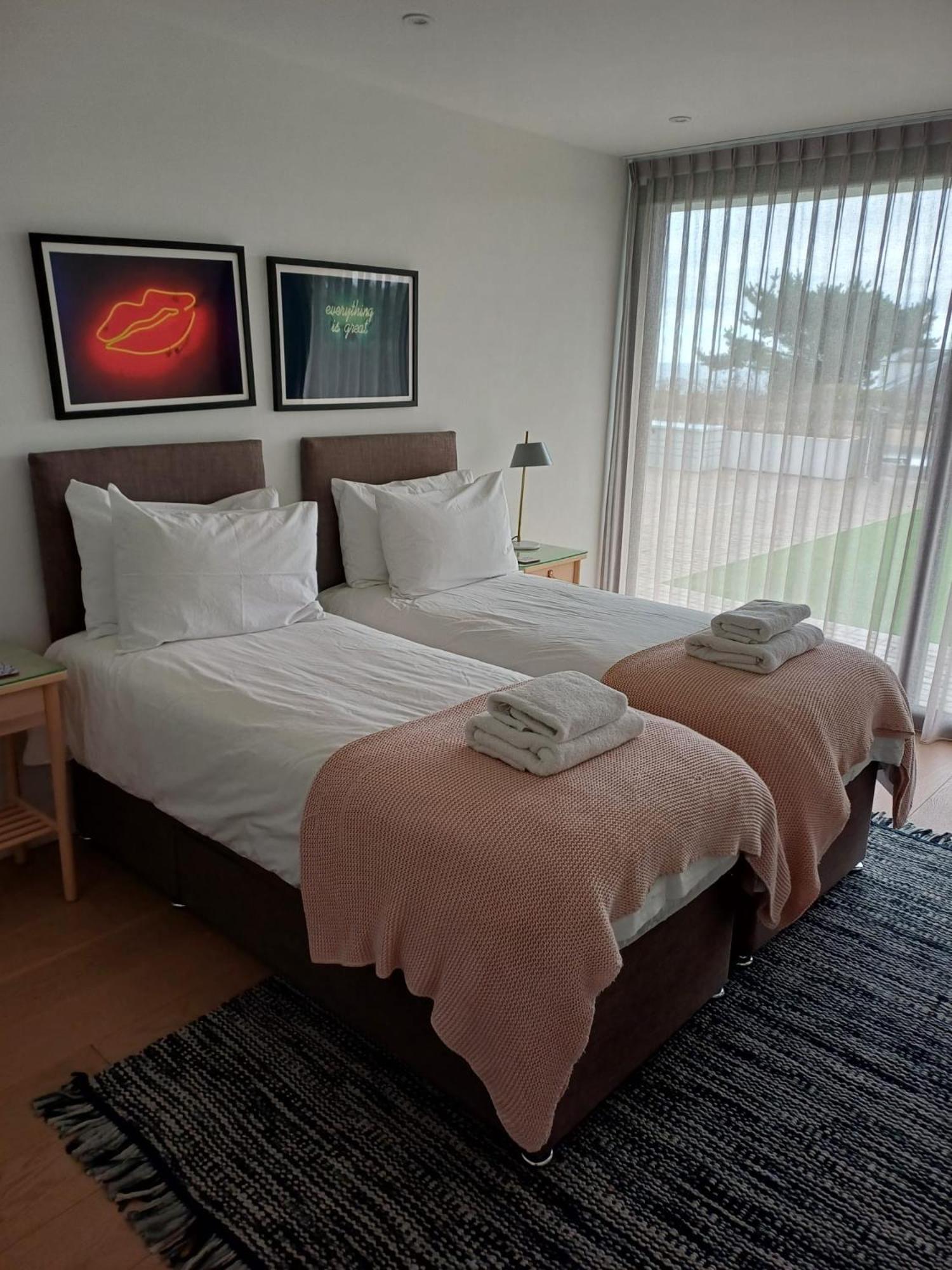Ferienwohnung 1 The Bay - Stunning Contemporary Flat On The Scottish Coast Coldingham Exterior foto